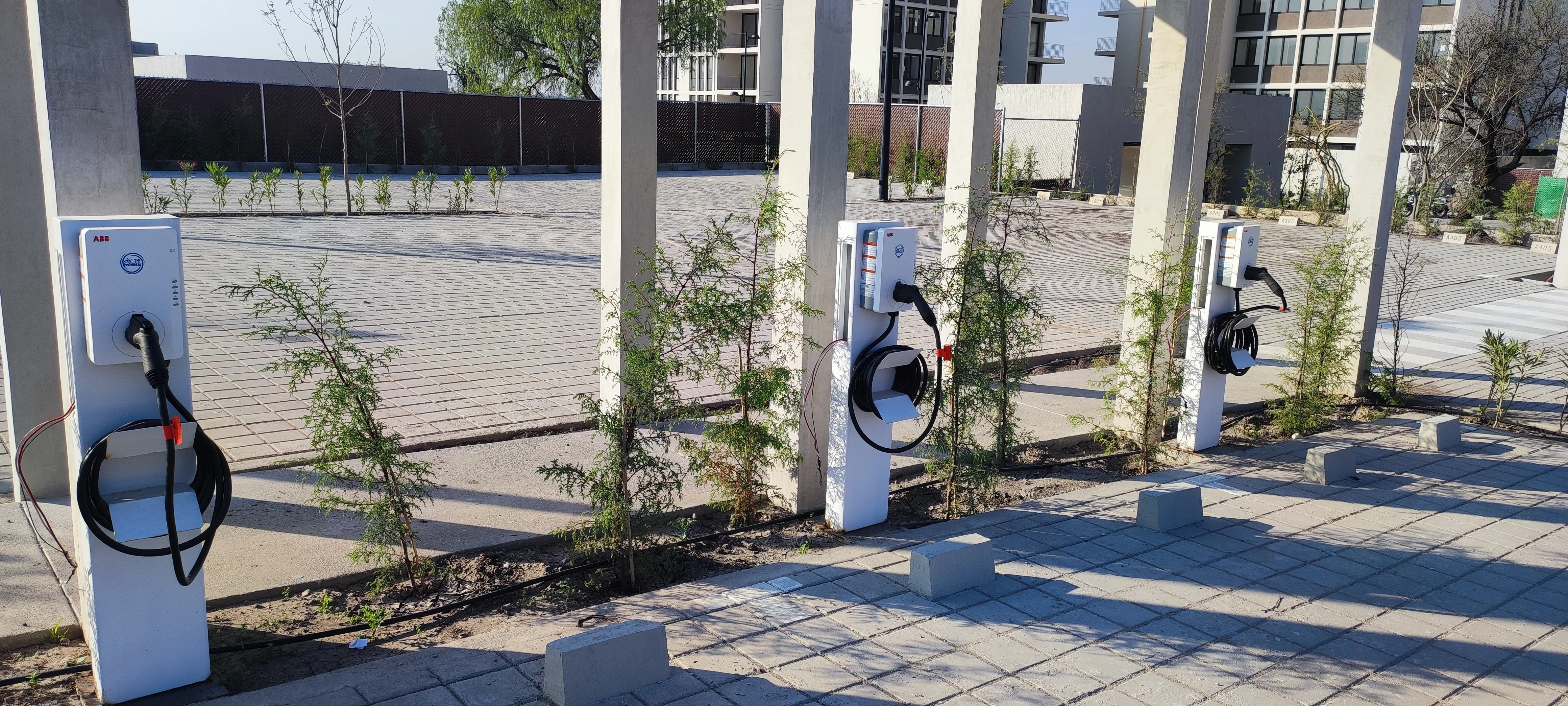 Instalación de Cargadores para Vehículos Eléctricos realizada por OLEACONTROLS